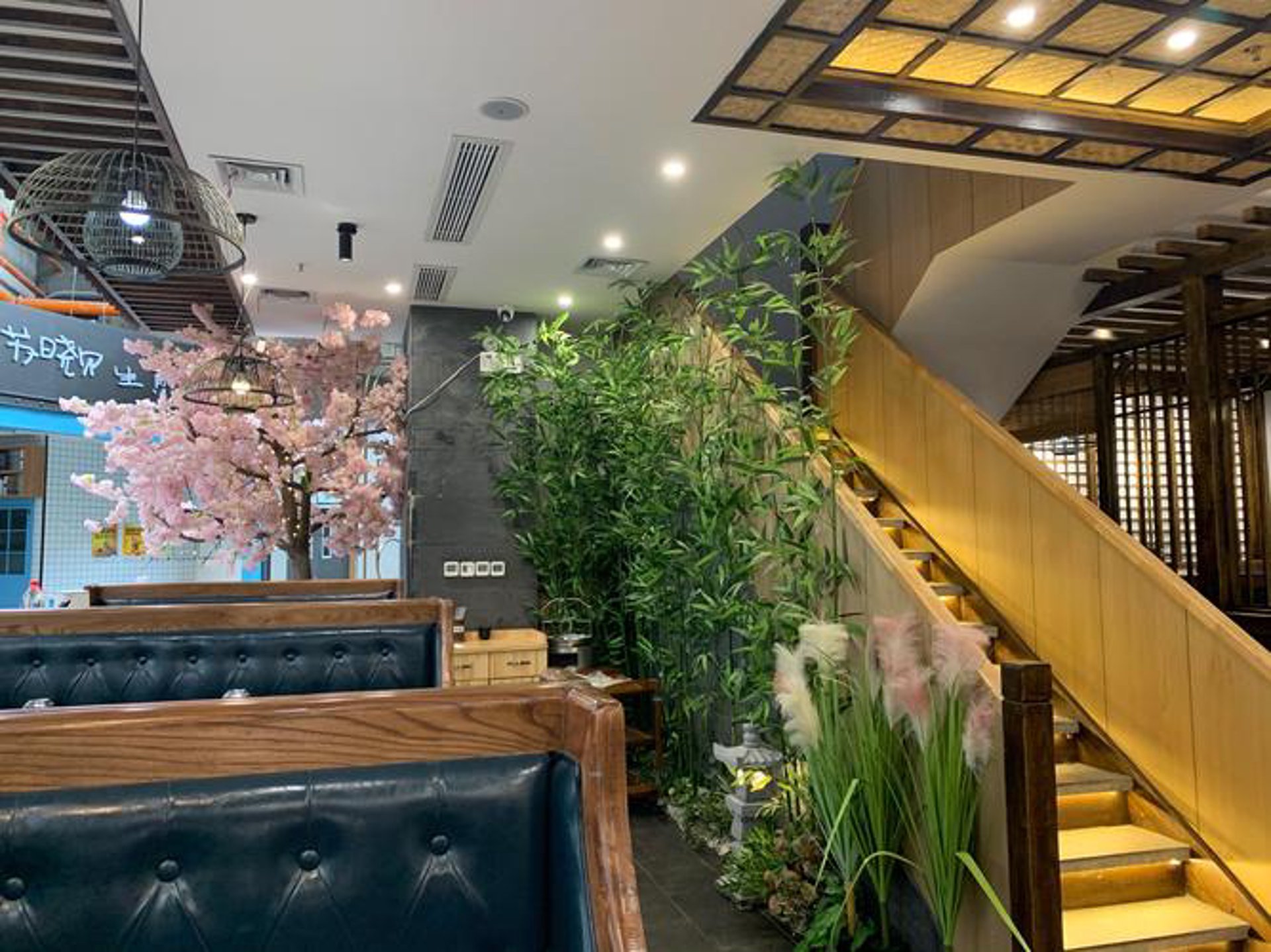木晓服饰店